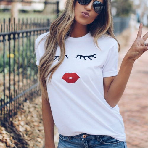 Pretty and Cute Eye Lashes Red Lips Print Women T Shirt